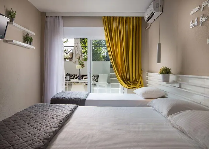 Frau Irenes Haus Appartamento