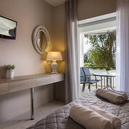 Frau Irenes Haus Sarti